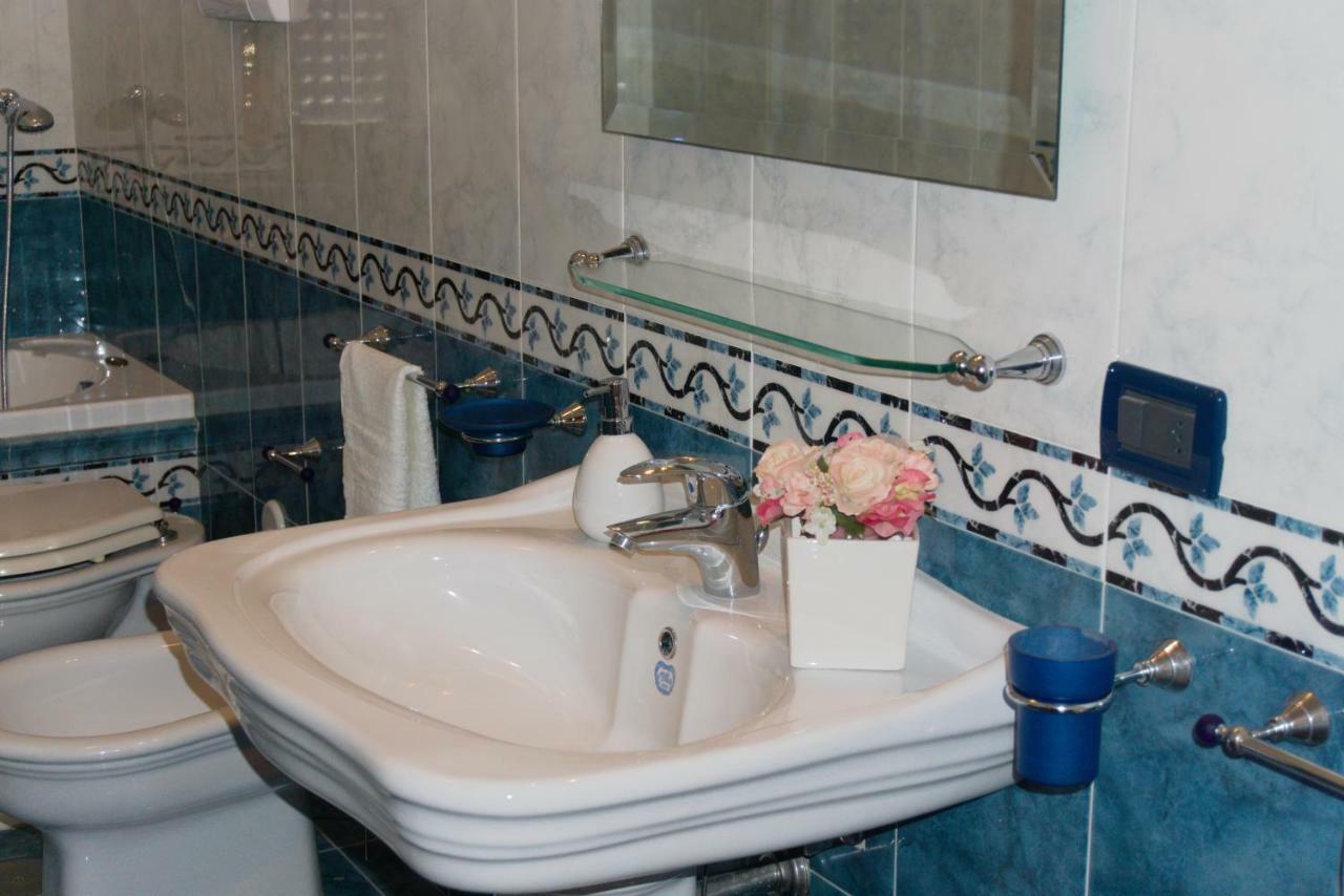 Neverending Sea Luxury Apartment In Salerno Center Extérieur photo
