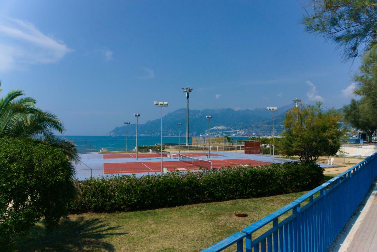 Neverending Sea Luxury Apartment In Salerno Center Extérieur photo